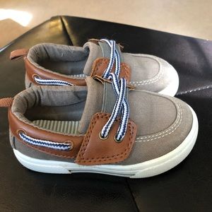 Toddler Boys Shoes, Carter’s, size 6